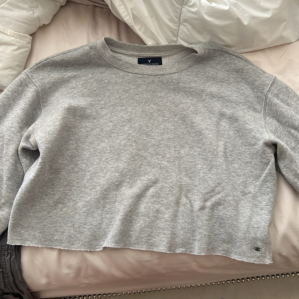 Cropped Sweater - Picture 2 of 3